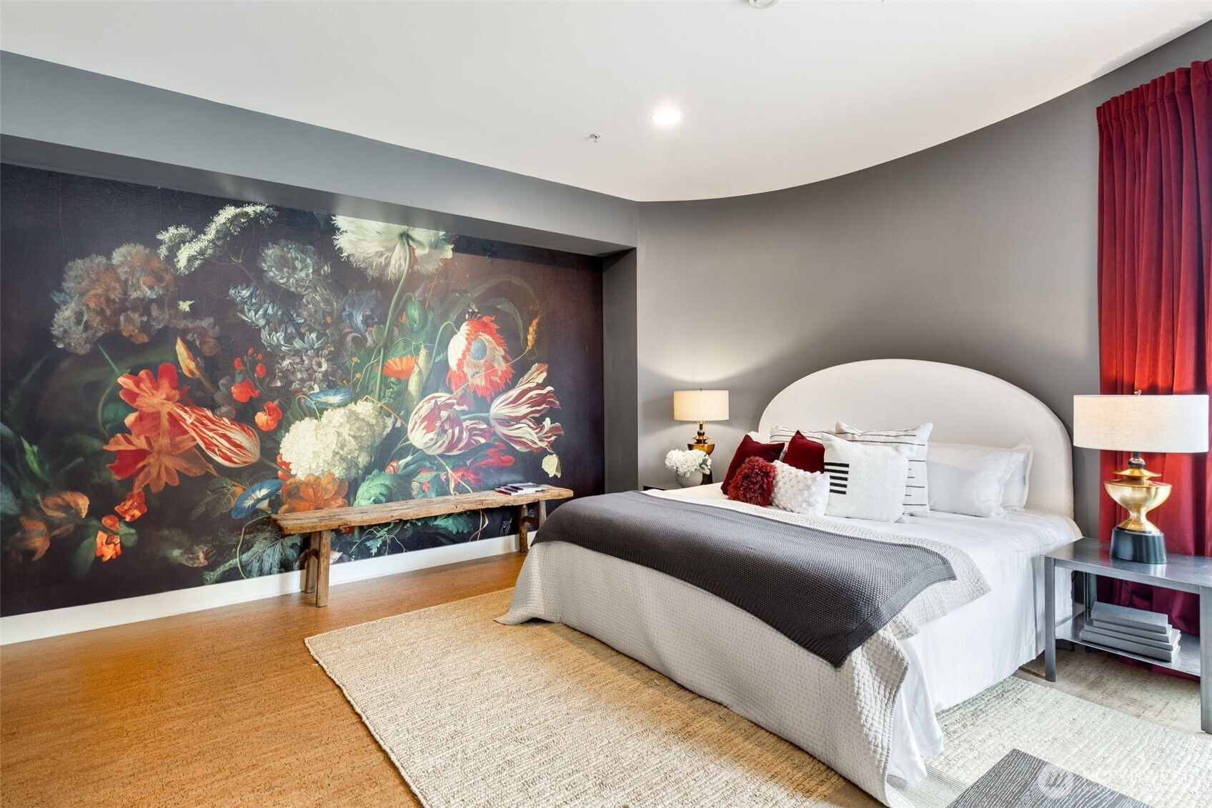 615 E Pike Street Unit: 306