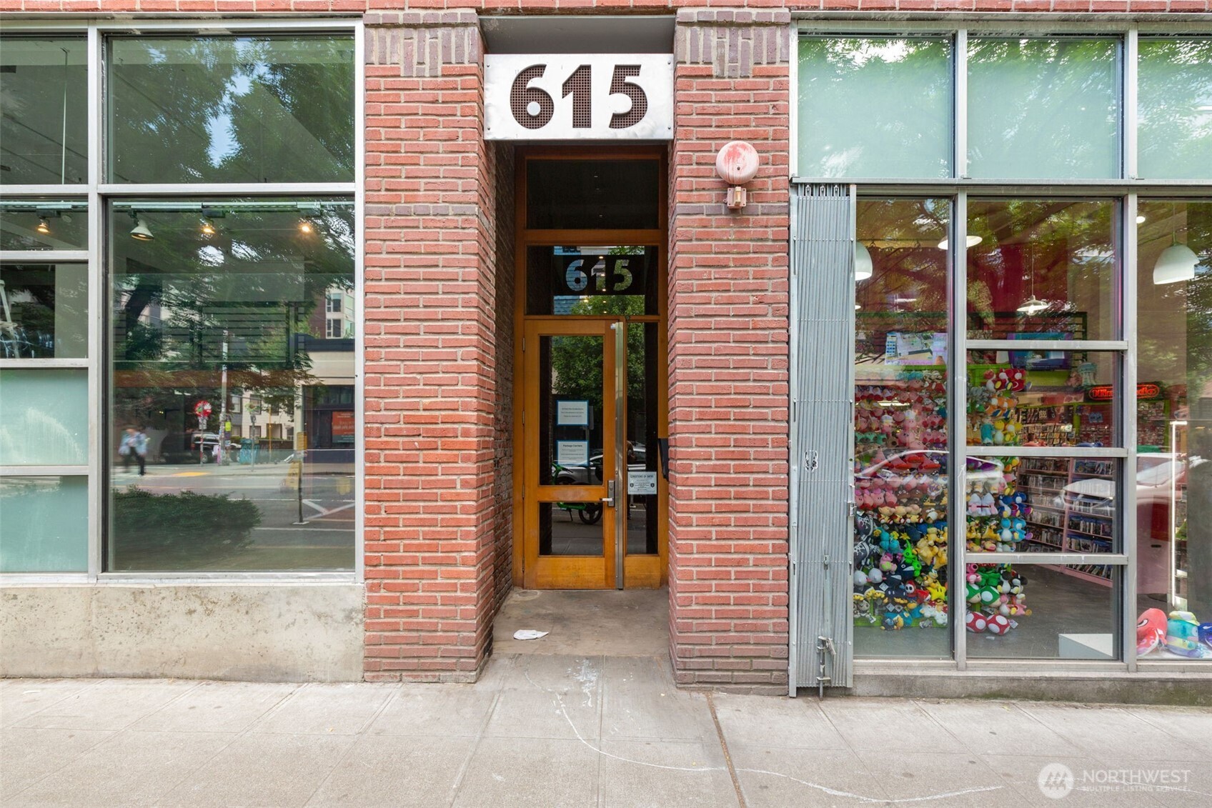 615 E Pike Street Unit: 306