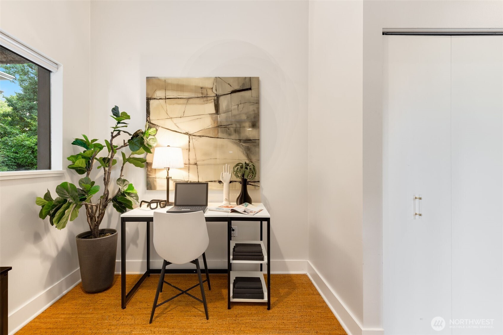615 E Pike Street Unit: 306
