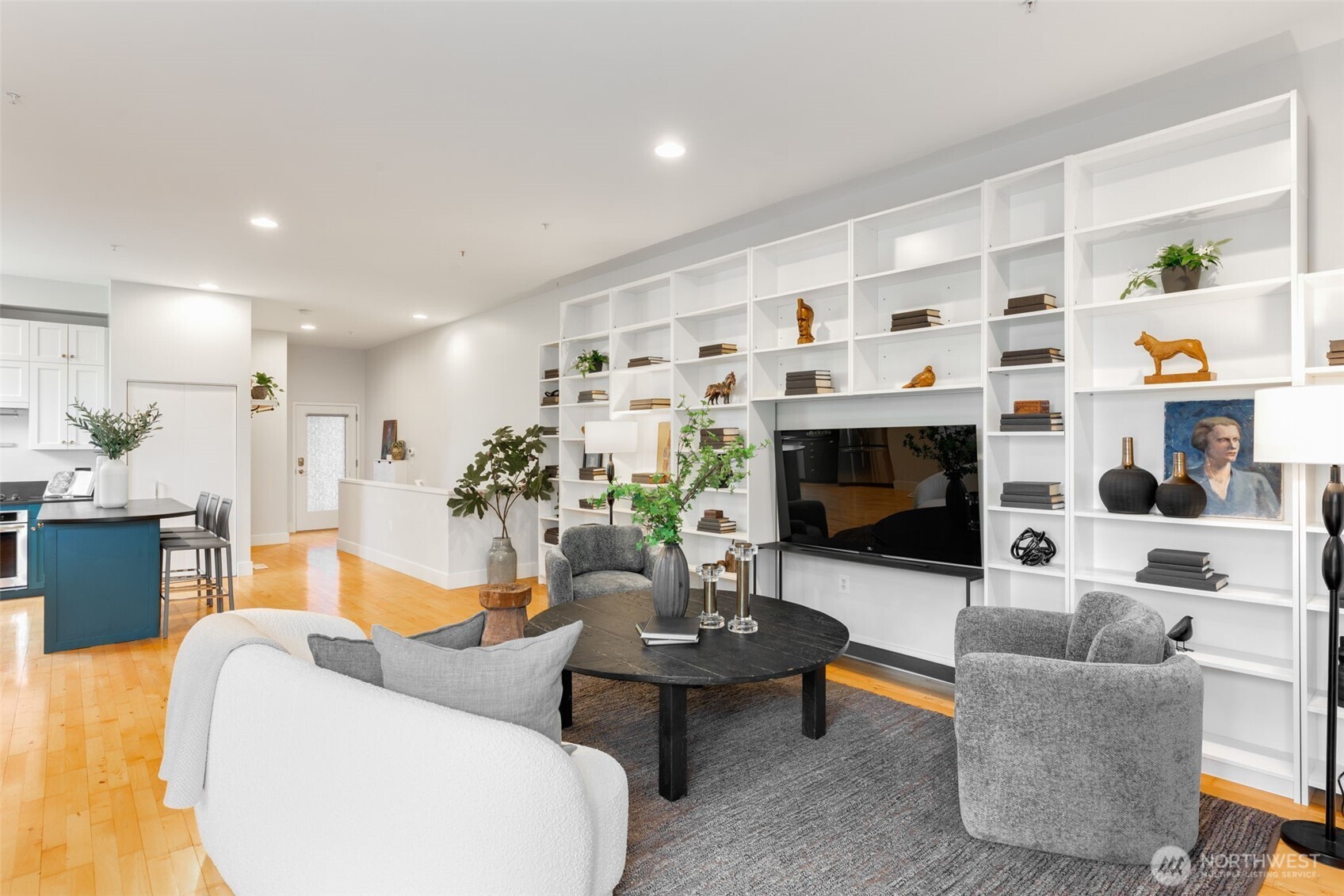 615 E Pike Street Unit: 306
