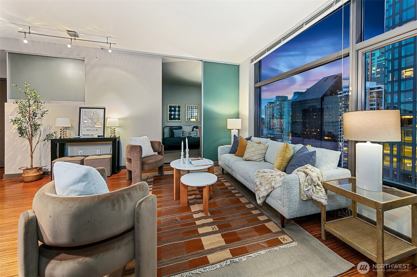 2033 2nd Avenue Unit: 1407