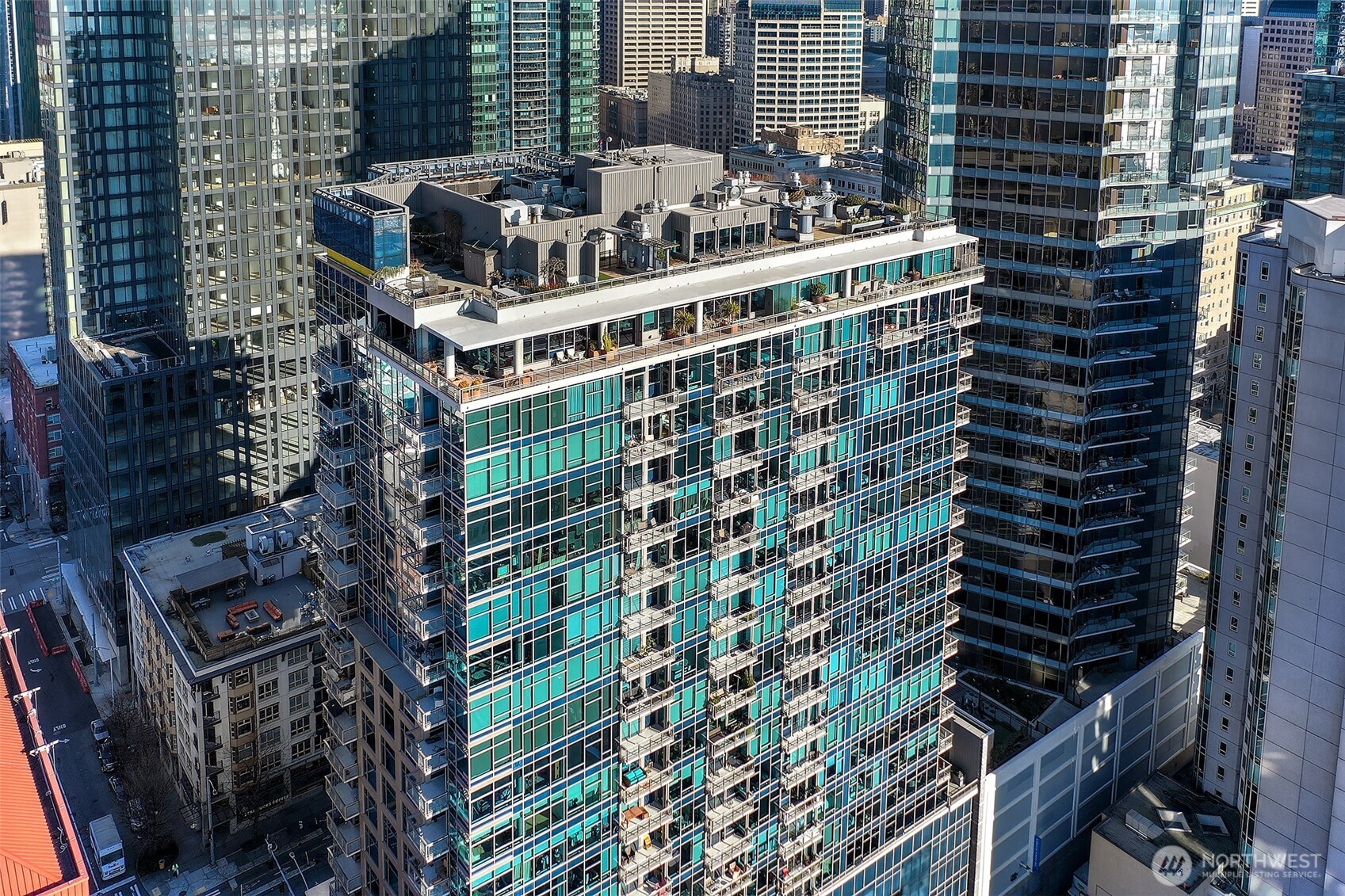 2033 2nd Avenue Unit: 1407