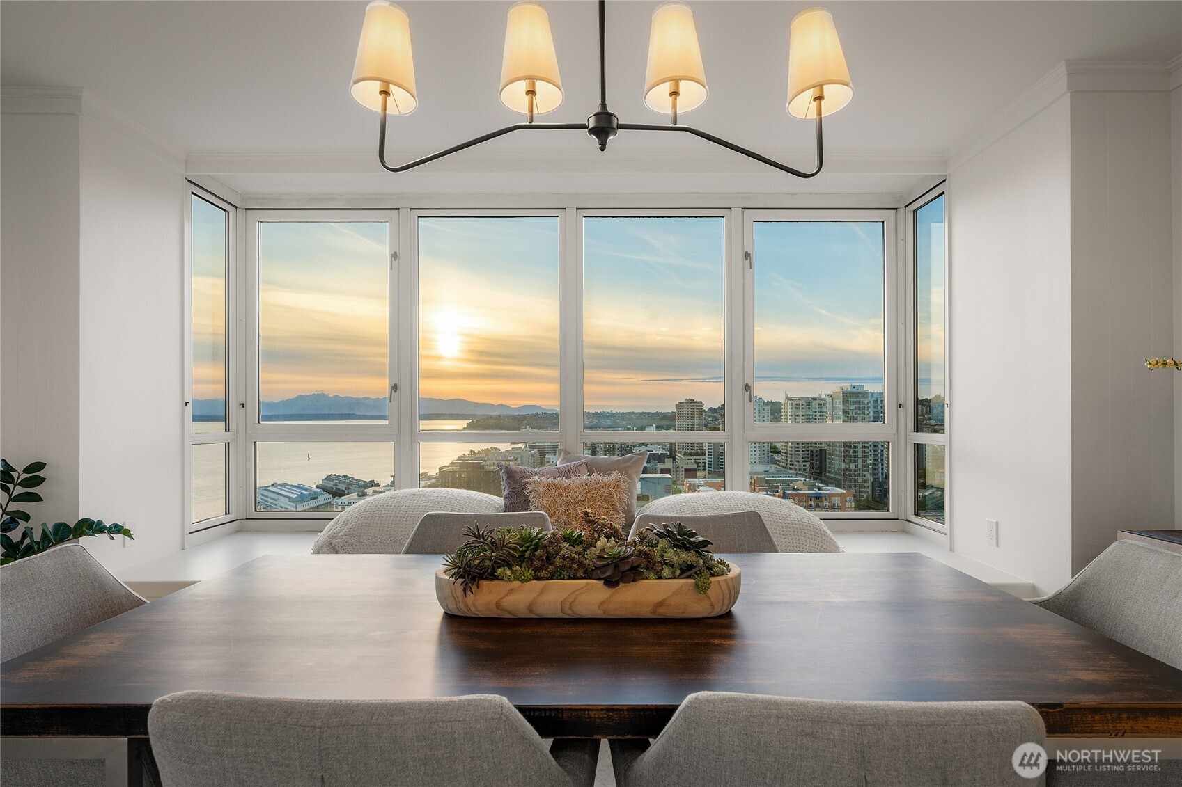 2125 1st Avenue Unit: 2101