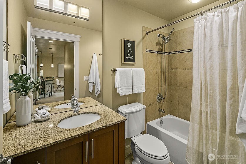 3150 W Government Way Unit: 206