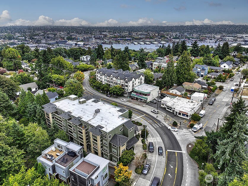 3150 W Government Way Unit: 206