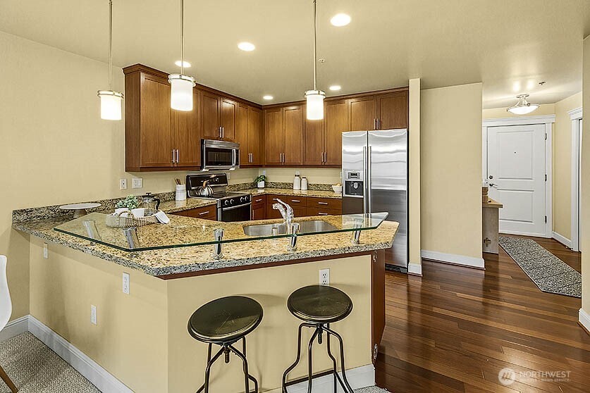 3150 W Government Way Unit: 206