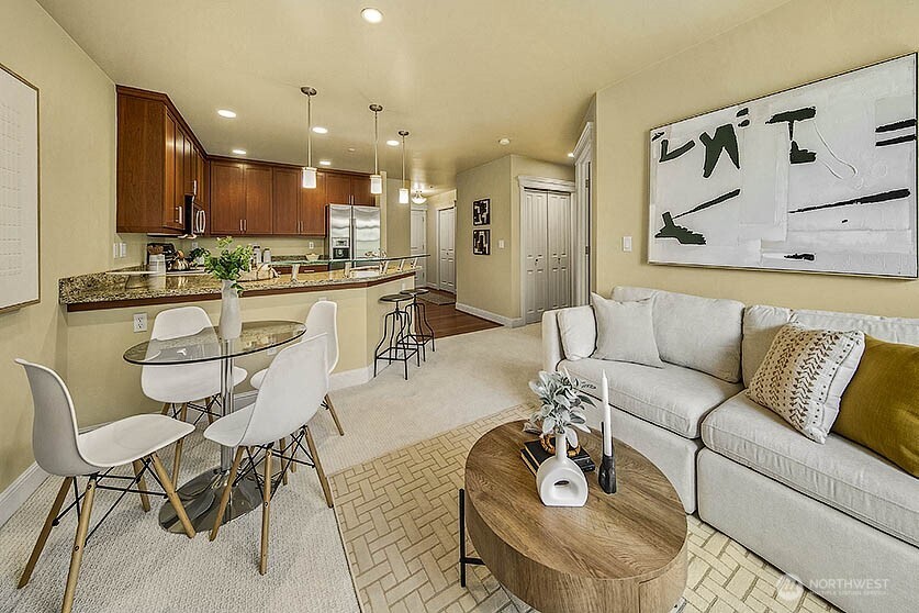 3150 W Government Way Unit: 206