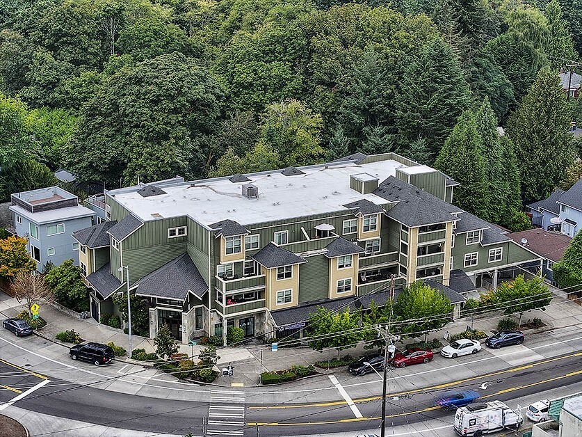 3150 W Government Way Unit: 206