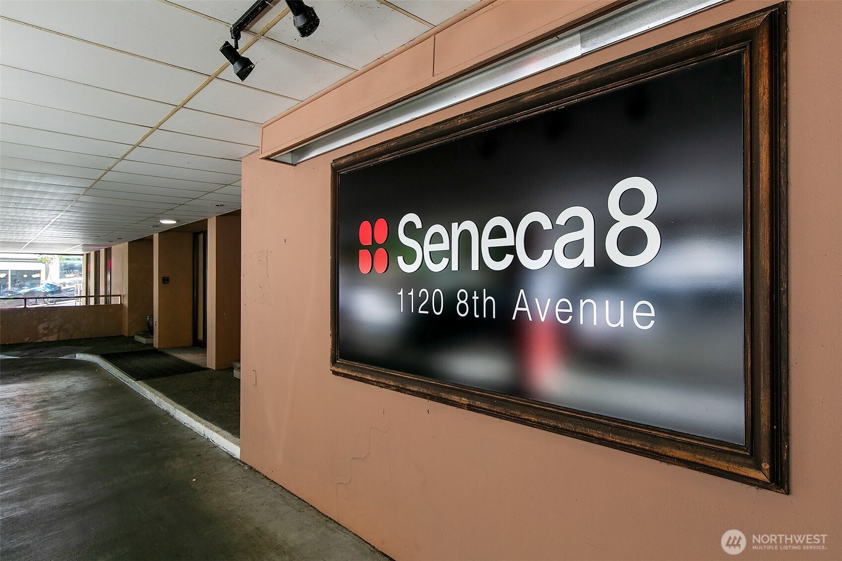 1120 8th Avenue Unit: 1804