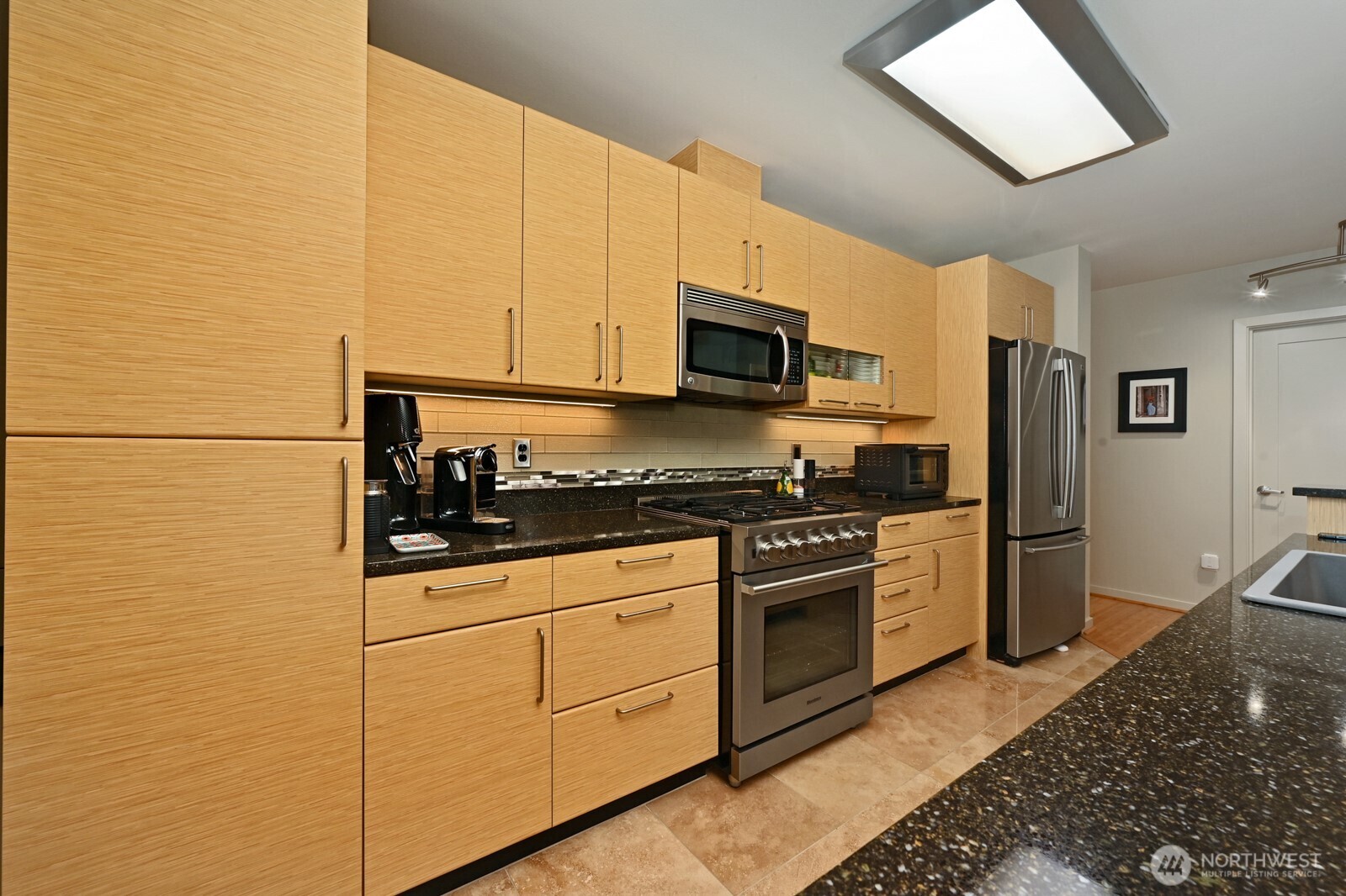 1530 NW Market Street Unit: 412