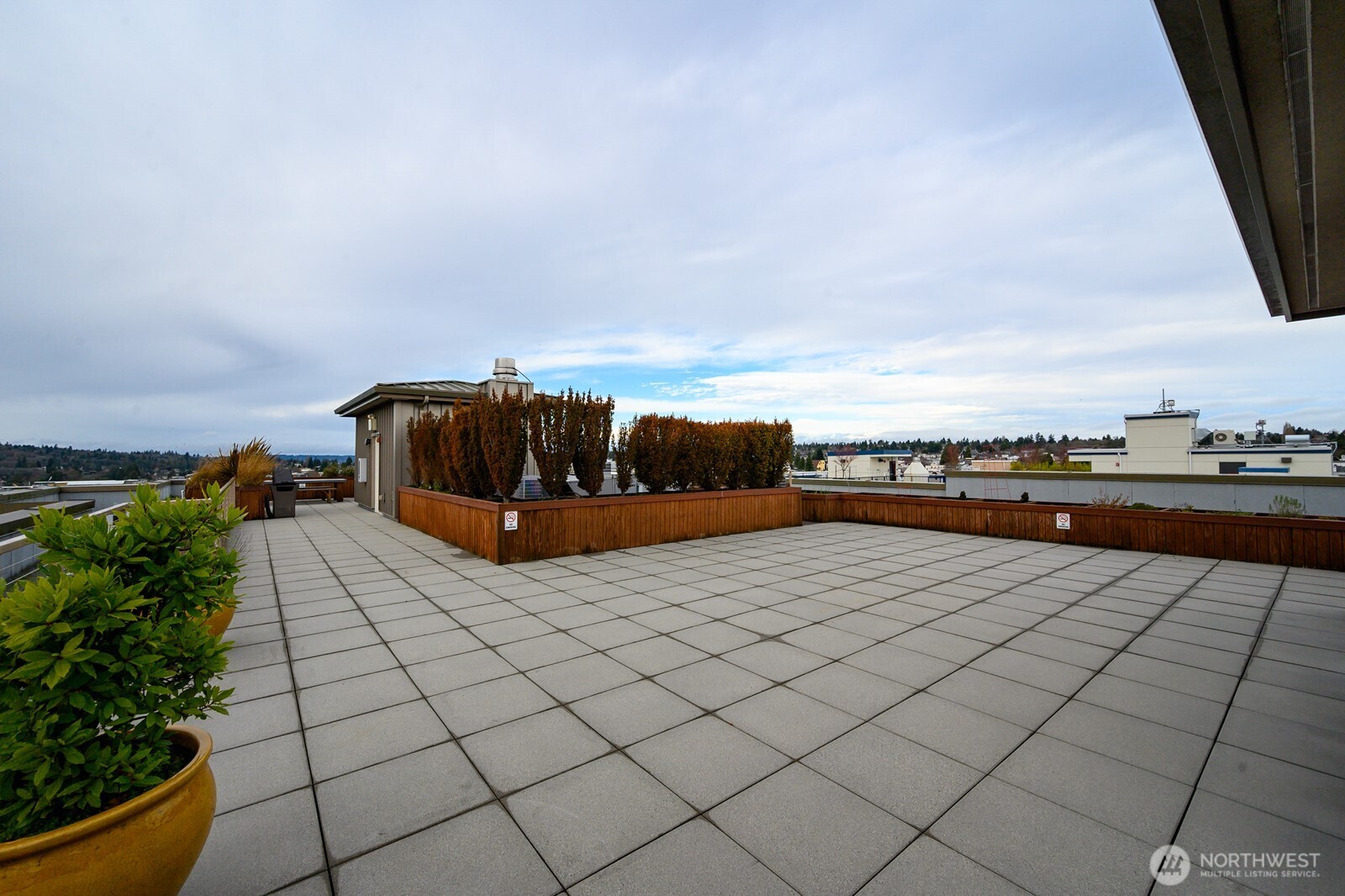 1530 NW Market Street Unit: 412