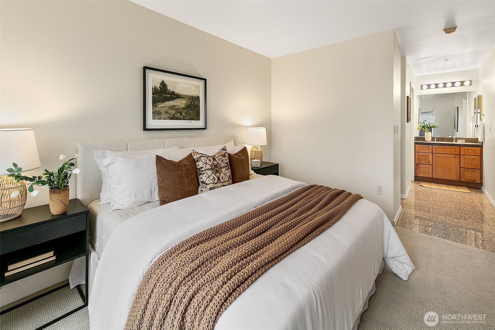 2414 1st Avenue Unit: 707