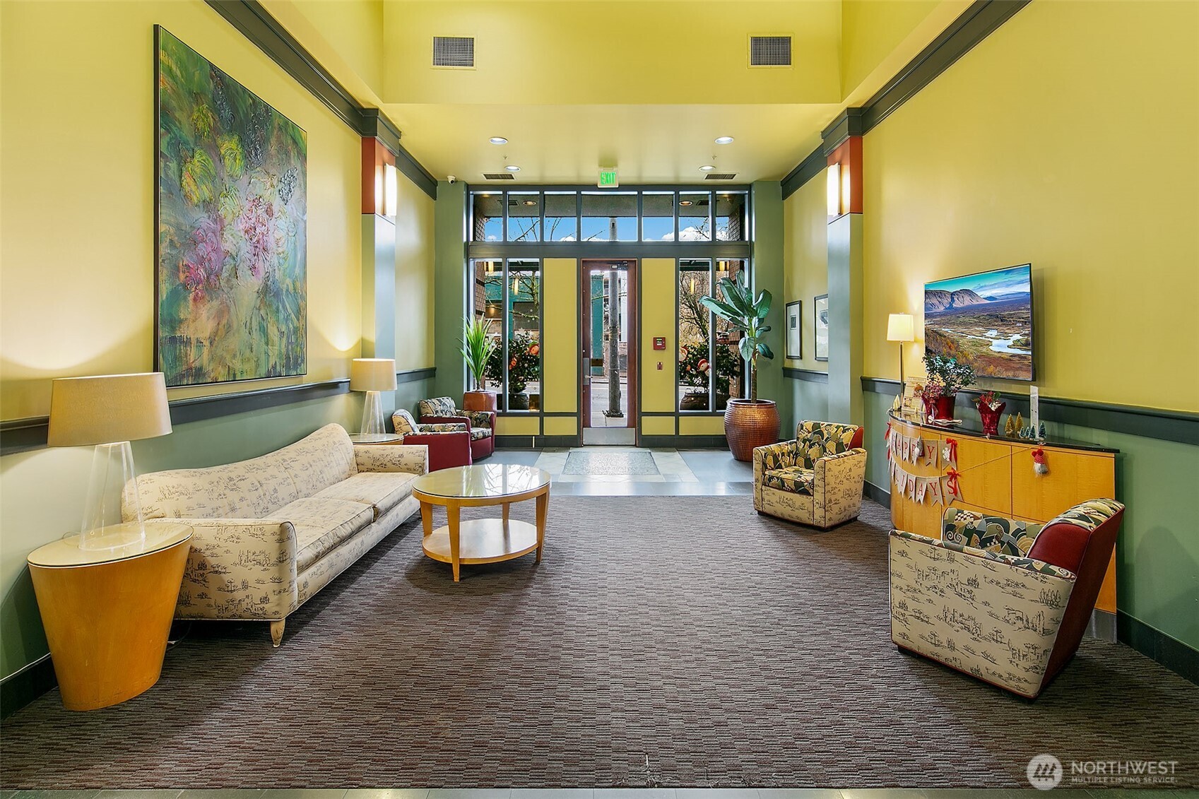 2414 1st Avenue Unit: 707