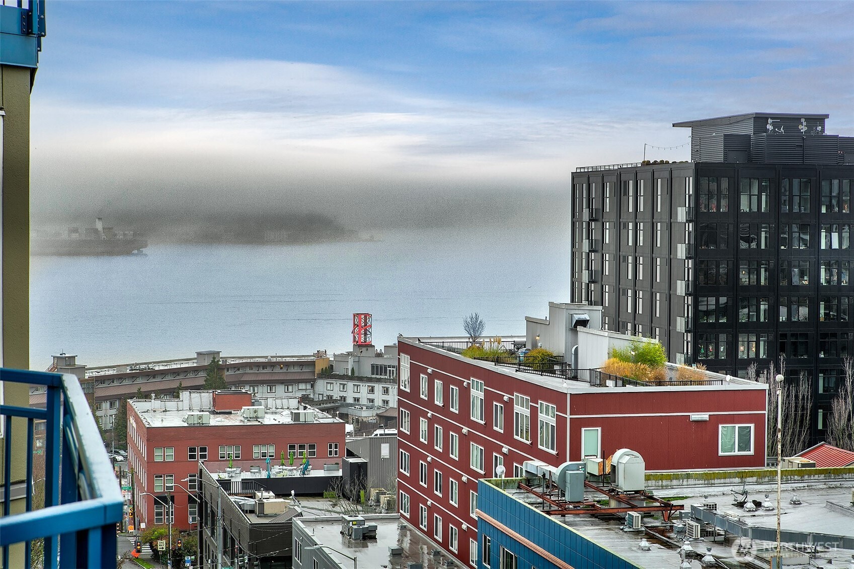 2414 1st Avenue Unit: 707