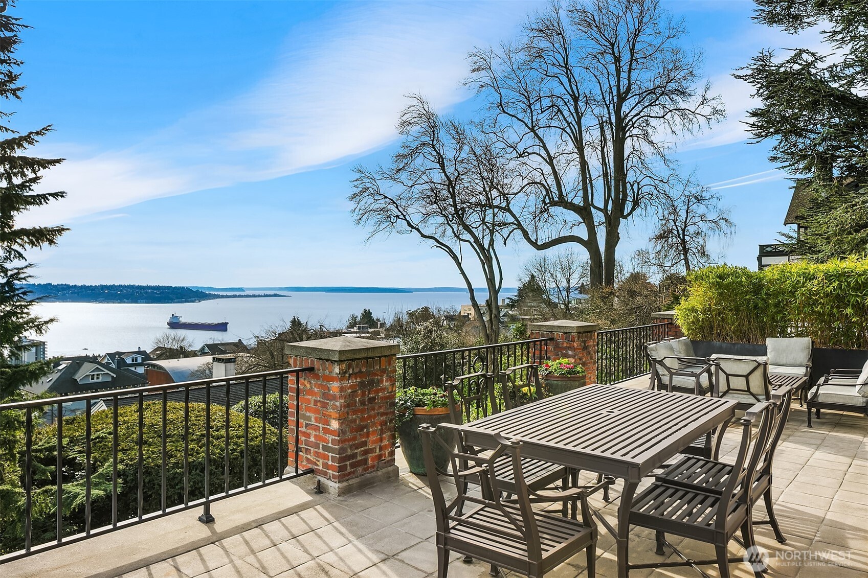 317 W Highland Drive