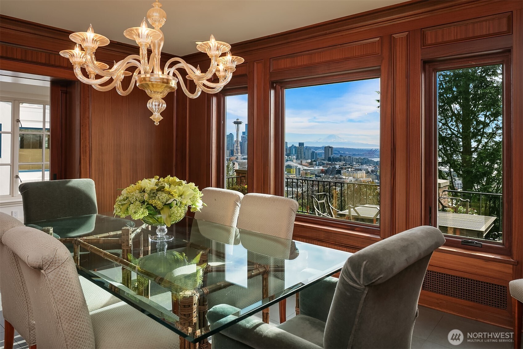 317 W Highland Drive