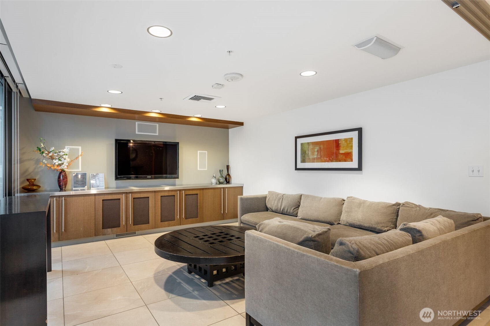 820 Blanchard Street Unit: 1406