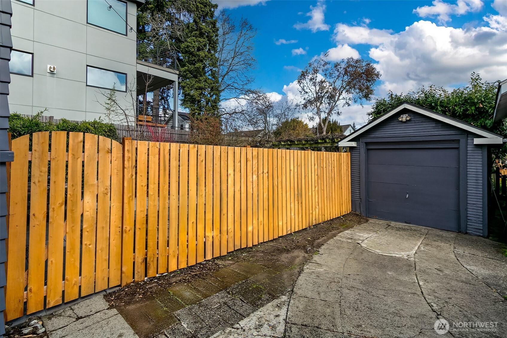 6526 Dibble Avenue NW