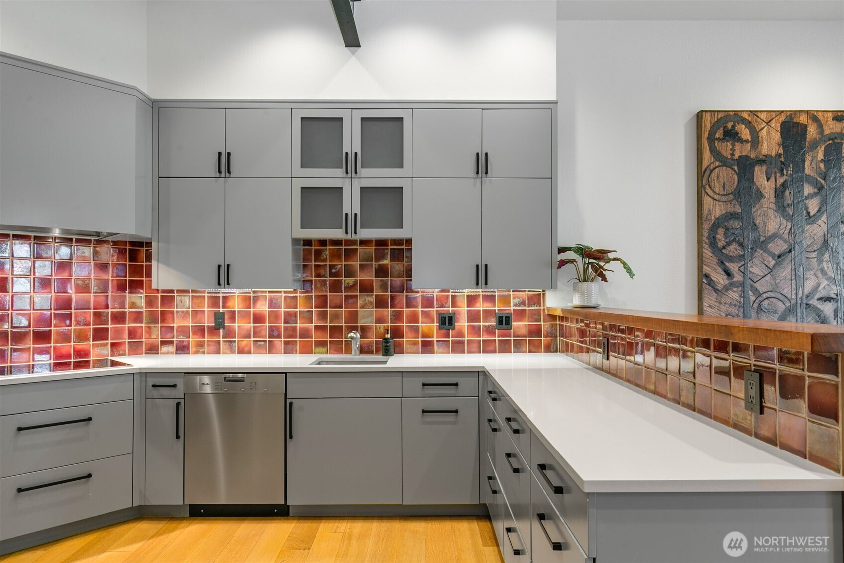 1406 Harvard Avenue Unit: 10