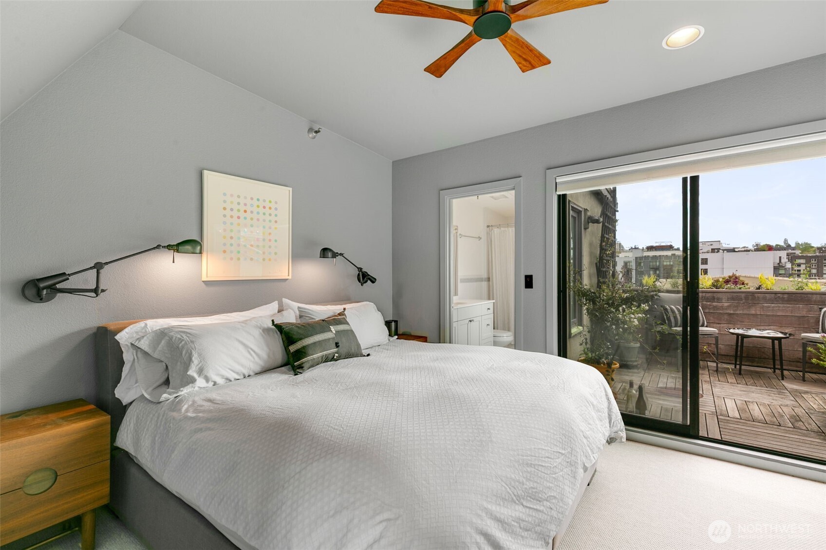 1406 Harvard Avenue Unit: 10