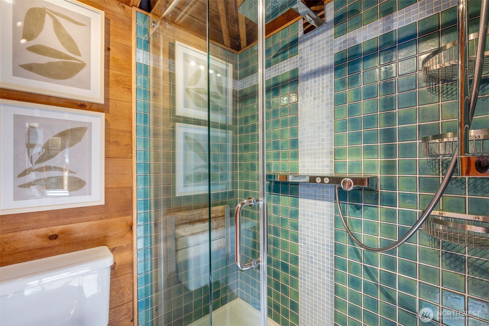 3123 Fairview Avenue E Unit: 2