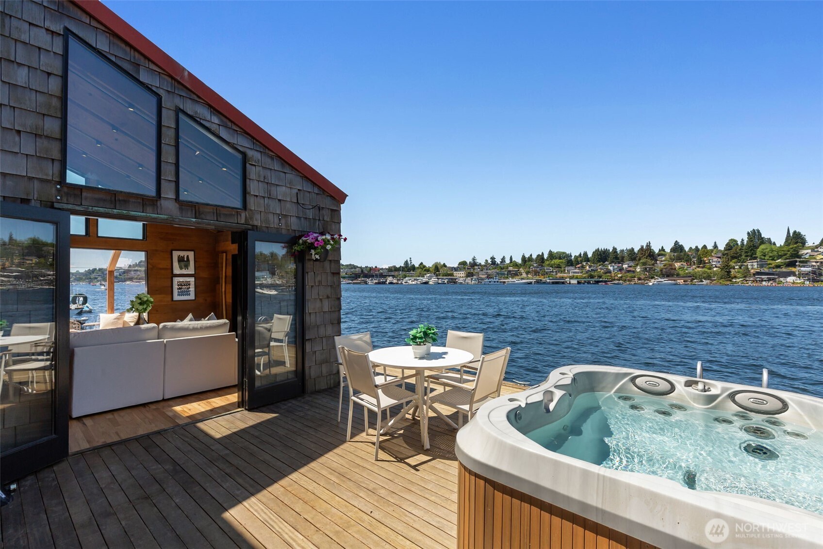 3123 Fairview Avenue E Unit: 2