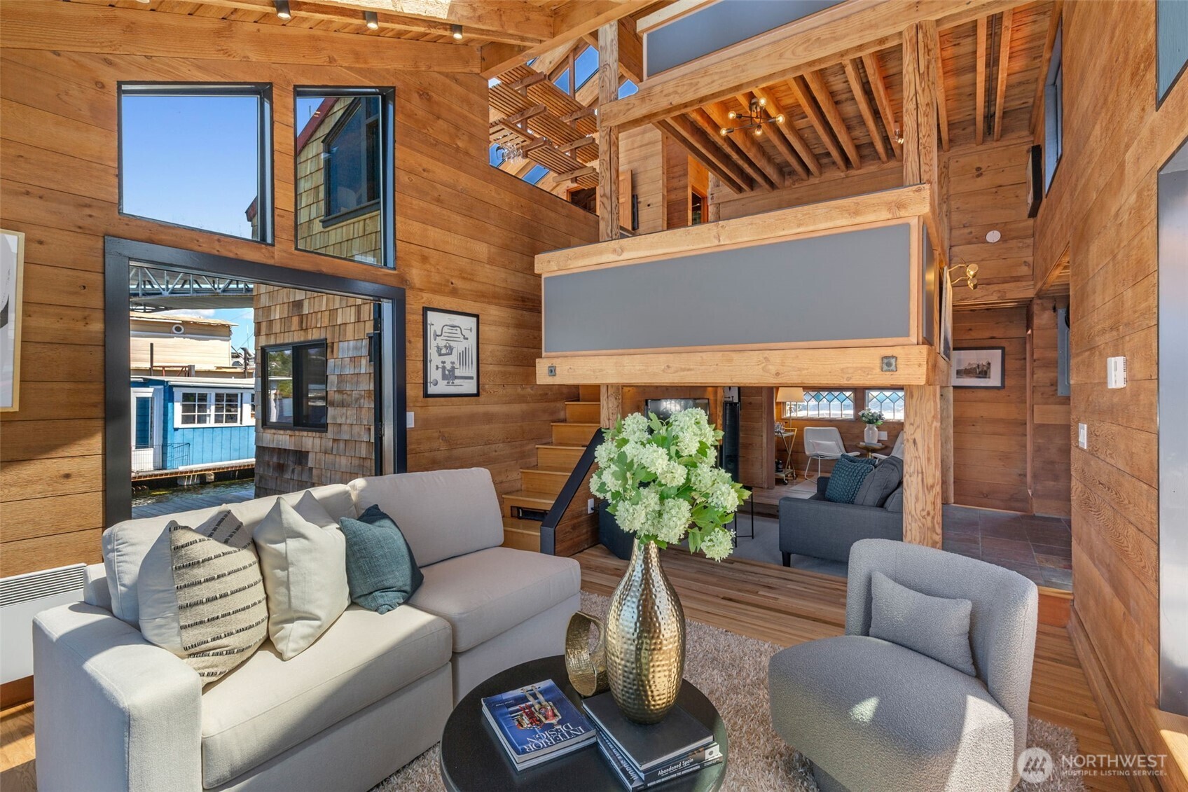 3123 Fairview Avenue E Unit: 2