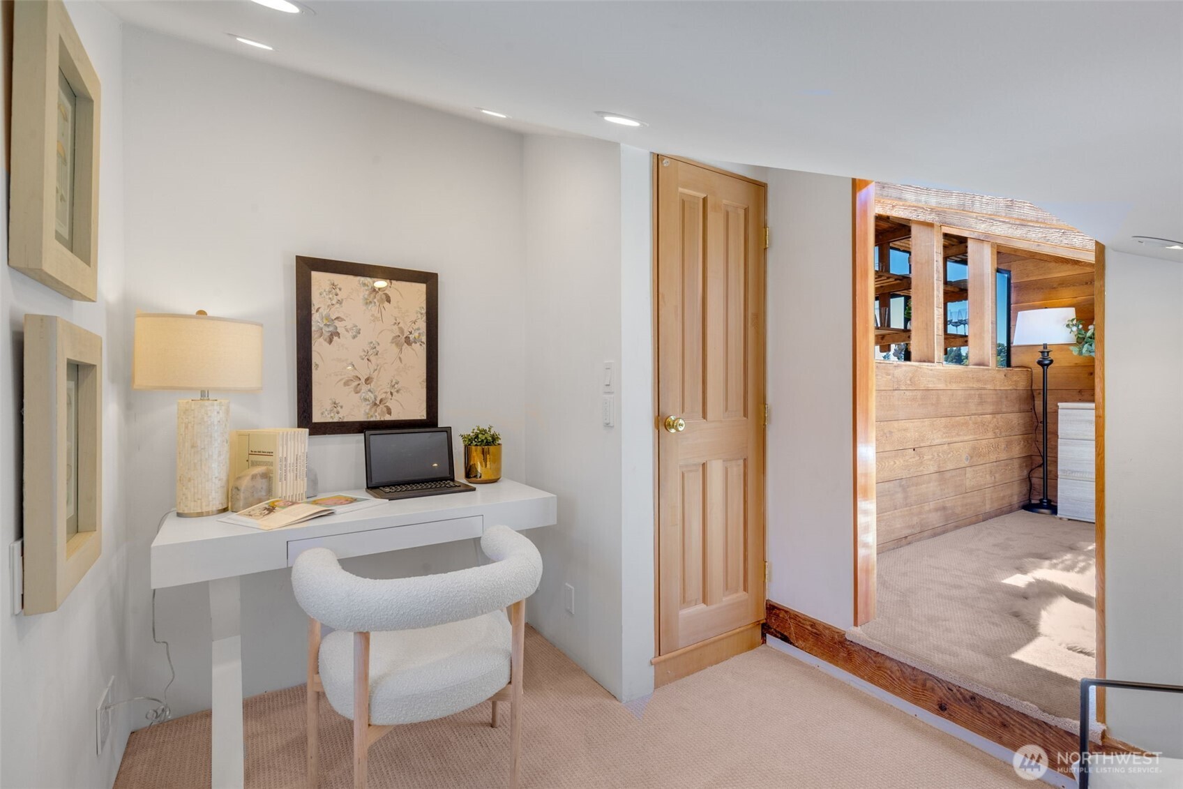 3123 Fairview Avenue E Unit: 2