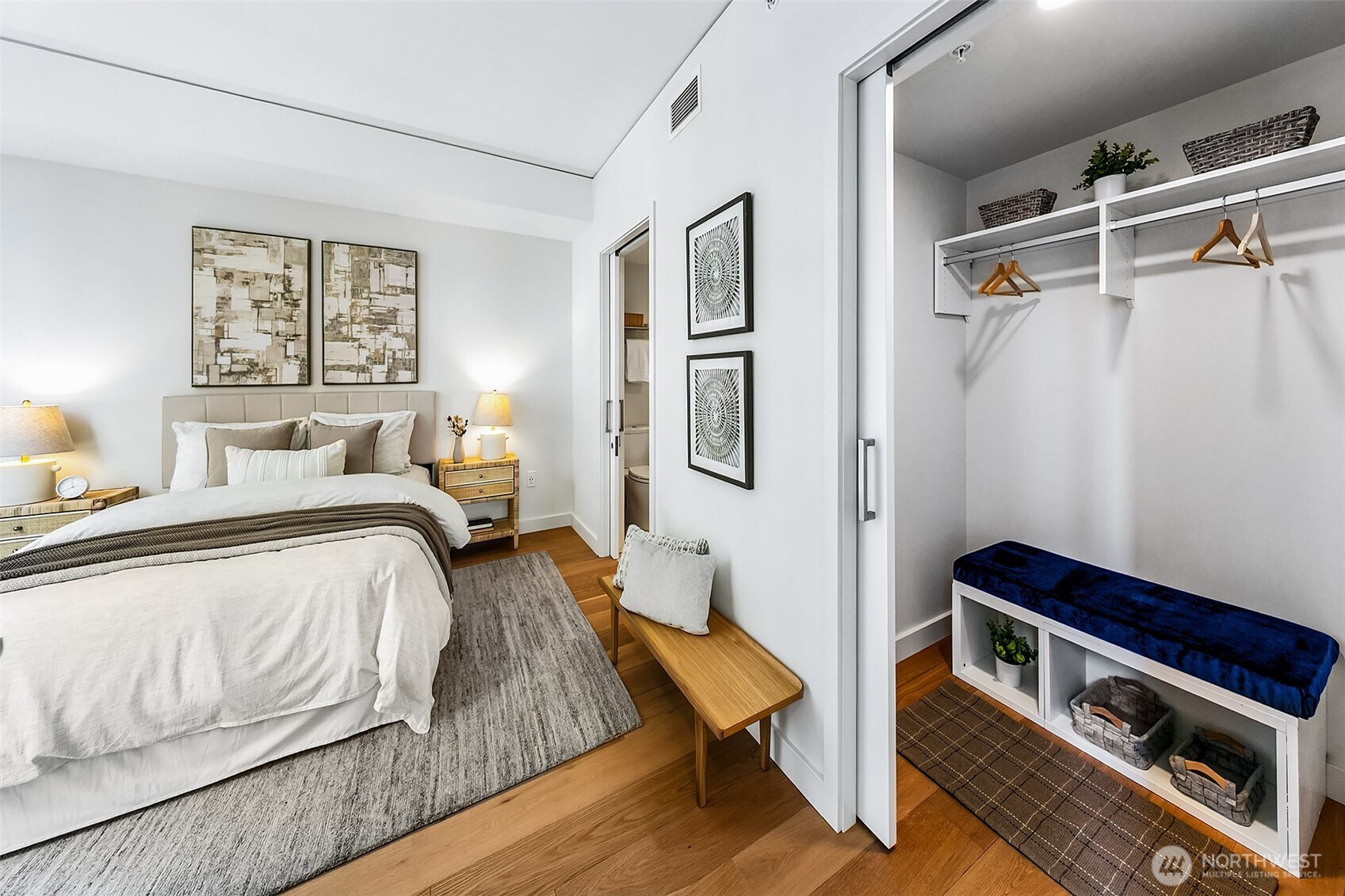 121 Stewart Street Unit: 407