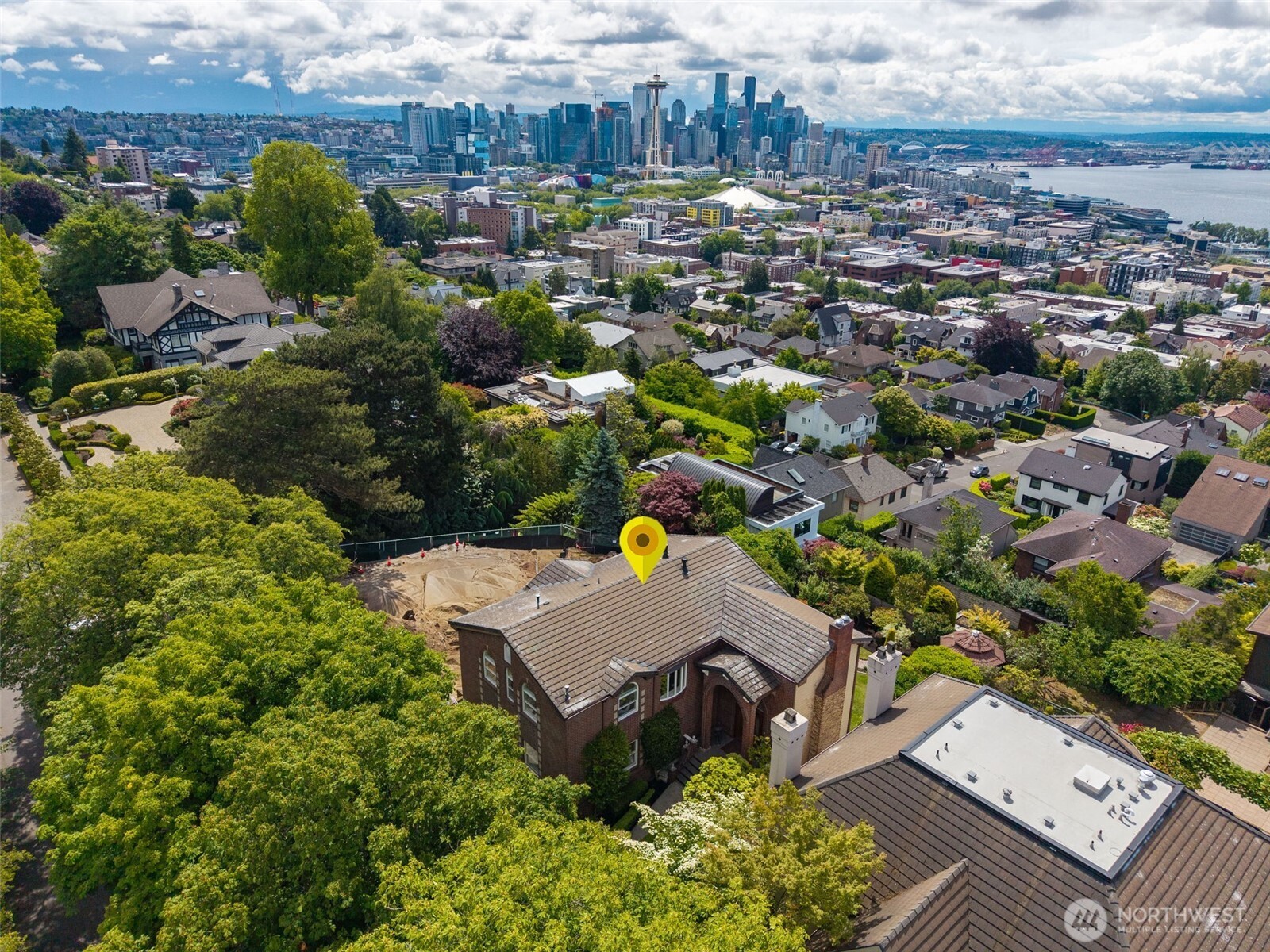 511 W Highland Drive