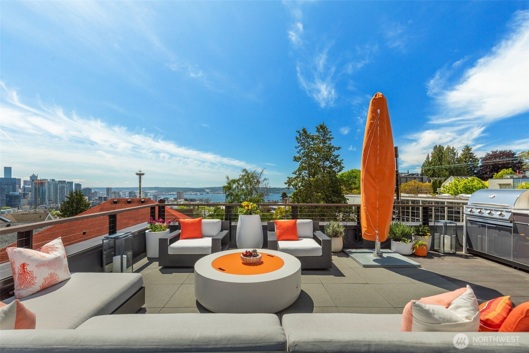 301 Lee Street