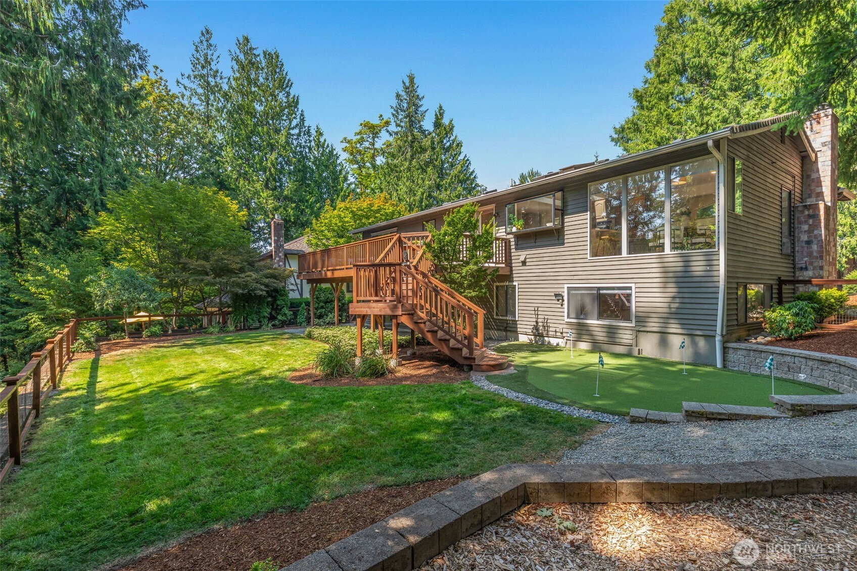 300 Mt. Pilchuck Avenue SW
