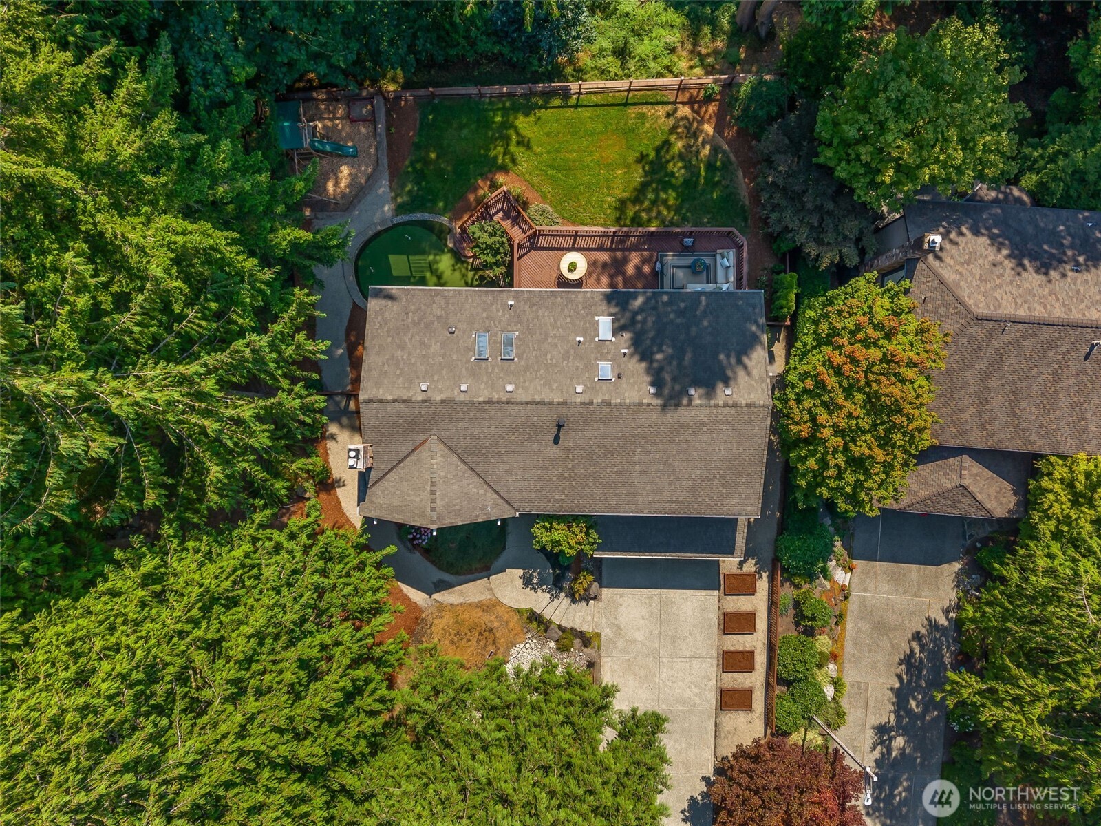 300 Mt. Pilchuck Avenue SW
