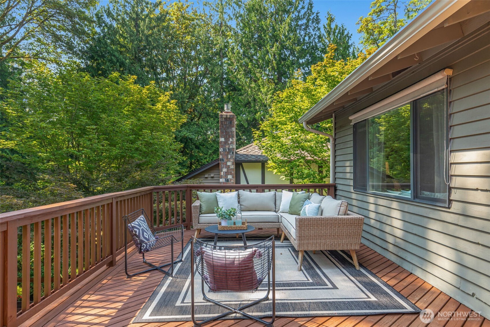 300 Mt. Pilchuck Avenue SW