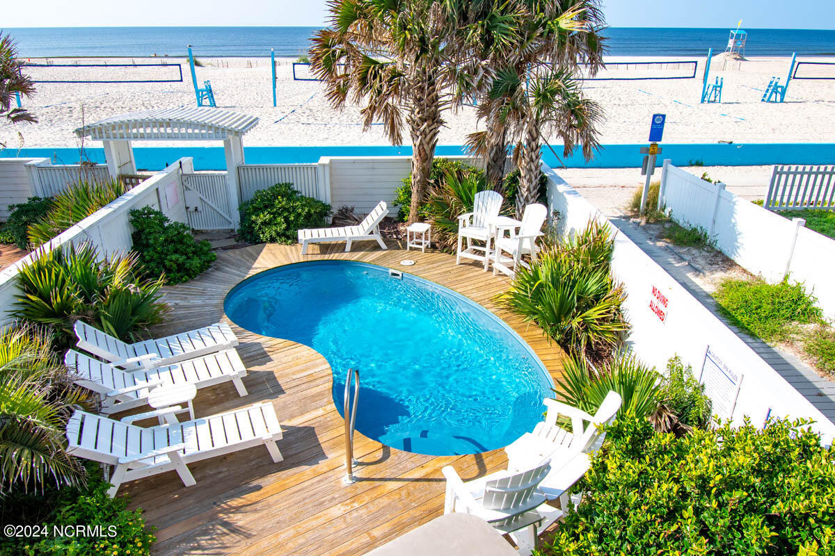 175 Atlantic Boulevard