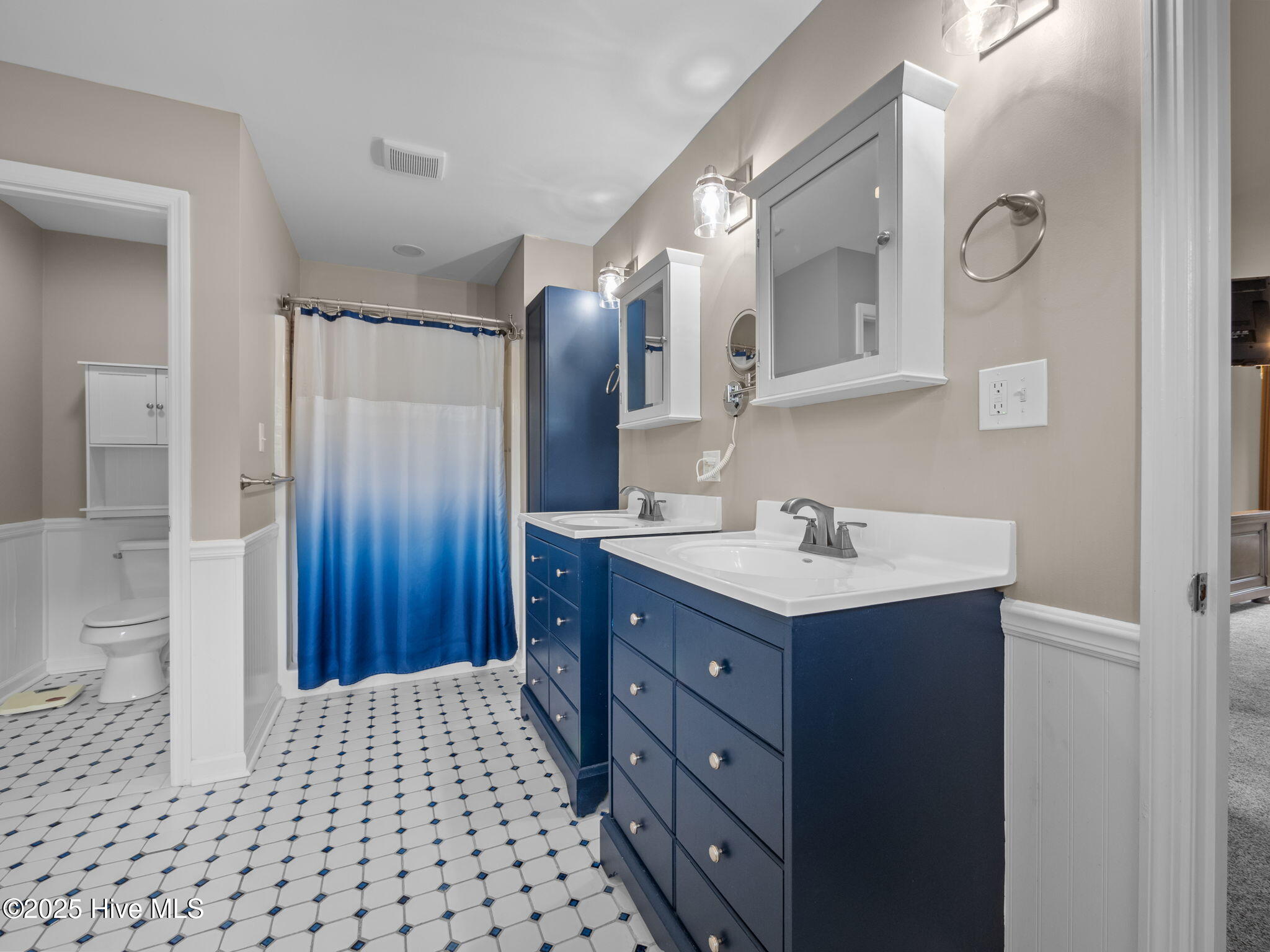 303 Robert Scott Circle