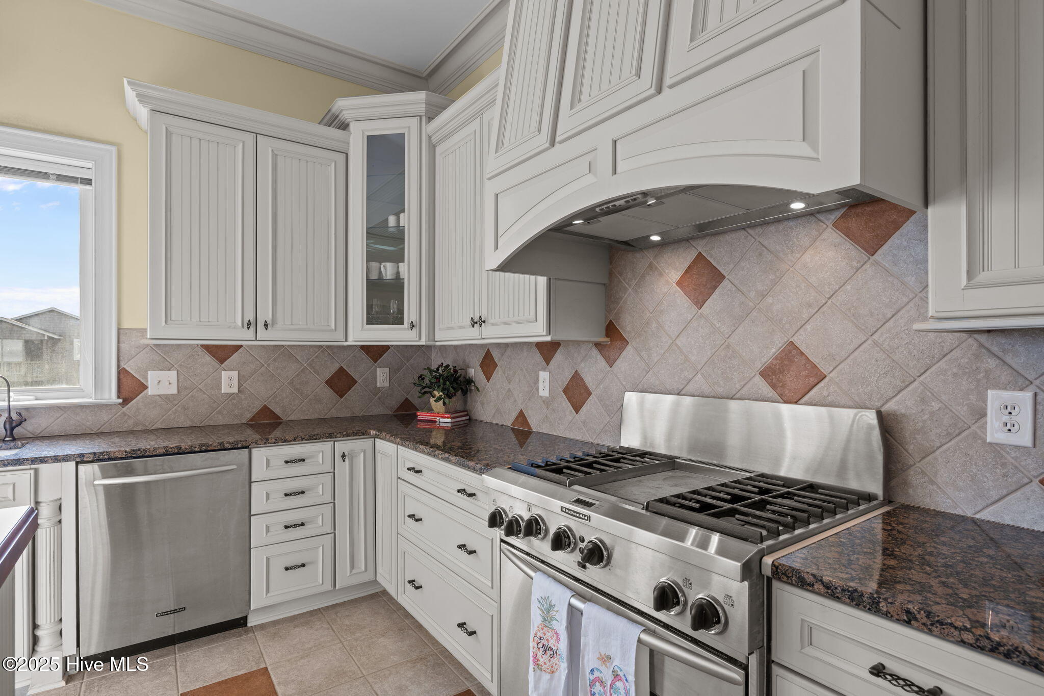 1101 W Ft Macon Road