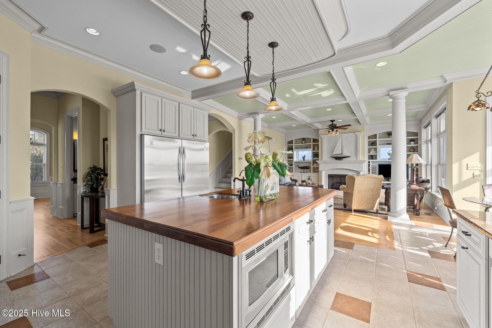 1101 W Ft Macon Road