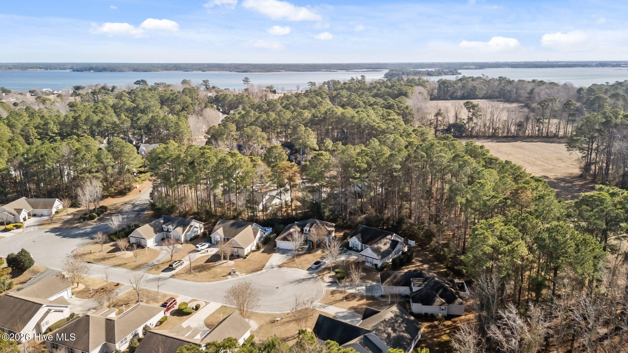 905 Meadowbrook S