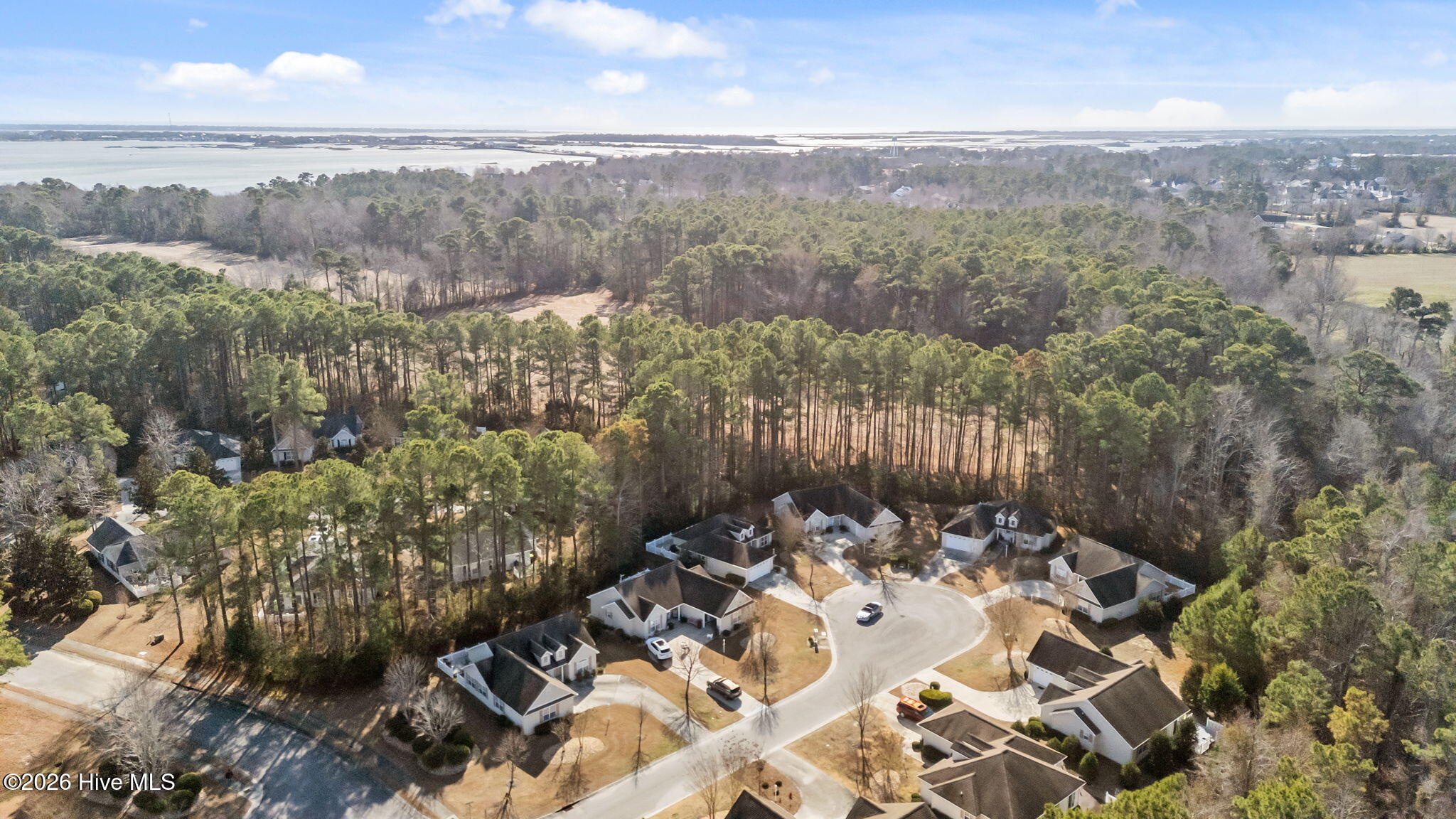 905 Meadowbrook S