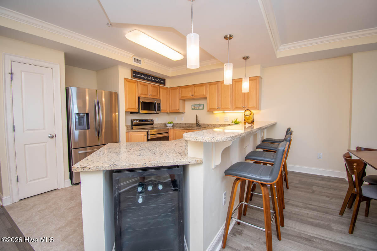 1550 Salter Path Road 606