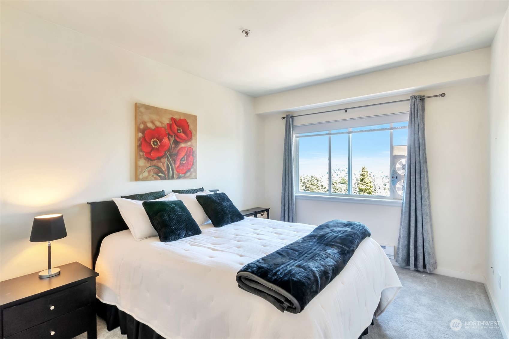 7116 Greenwood Avenue N Unit: 403