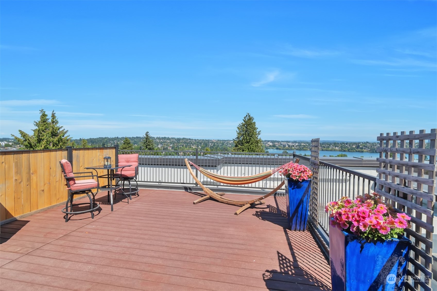 7116 Greenwood Avenue N Unit: 403