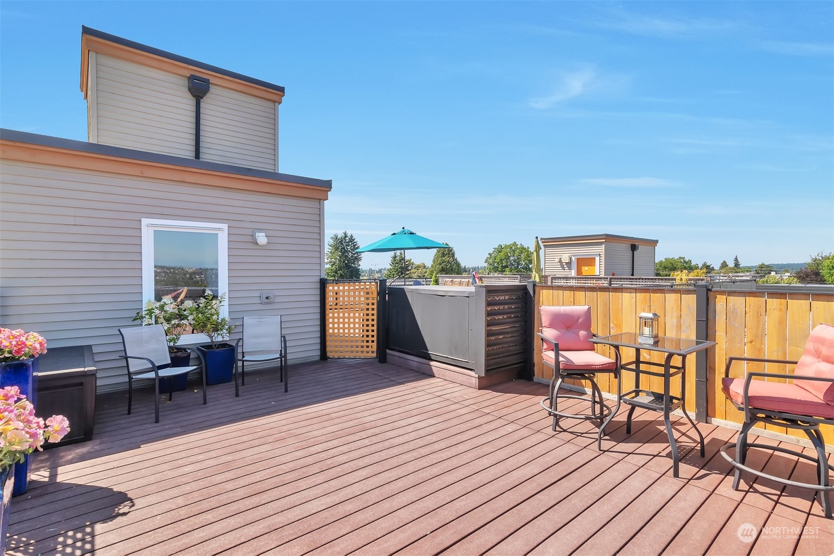 7116 Greenwood Avenue N Unit: 403