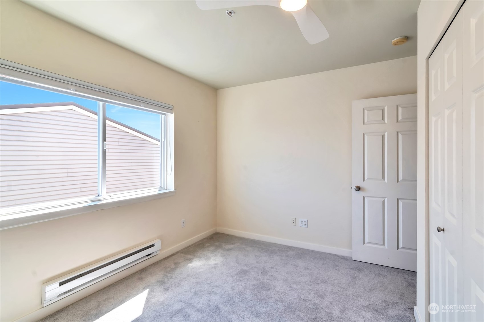 7116 Greenwood Avenue N Unit: 403