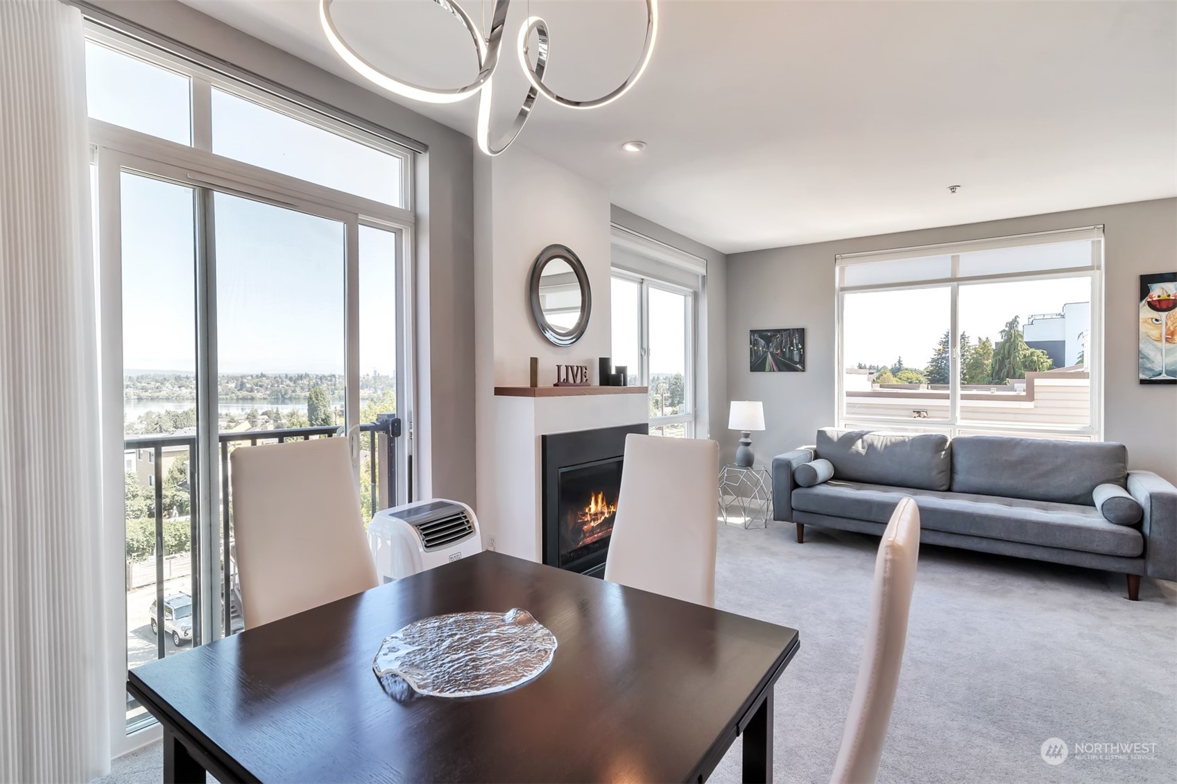 7116 Greenwood Avenue N Unit: 403