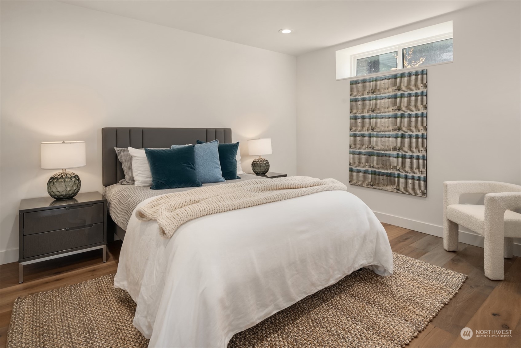 1025 California Lane SW