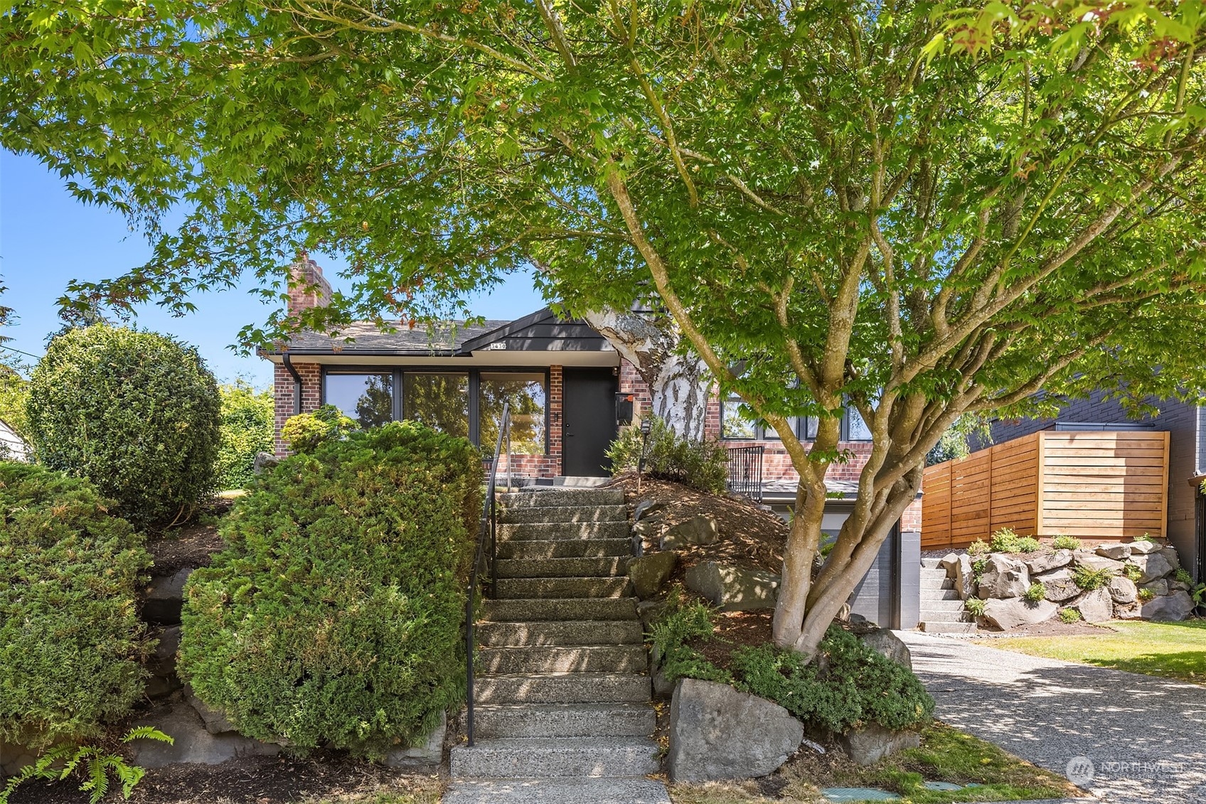 3430 Arapahoe Place W