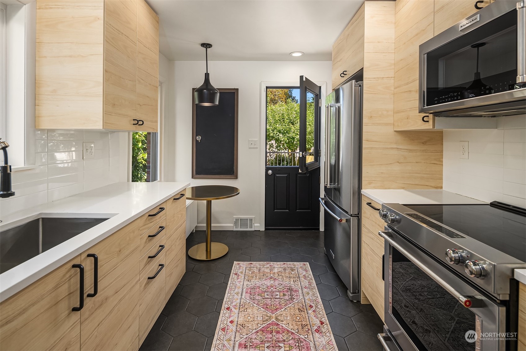 3430 Arapahoe Place W