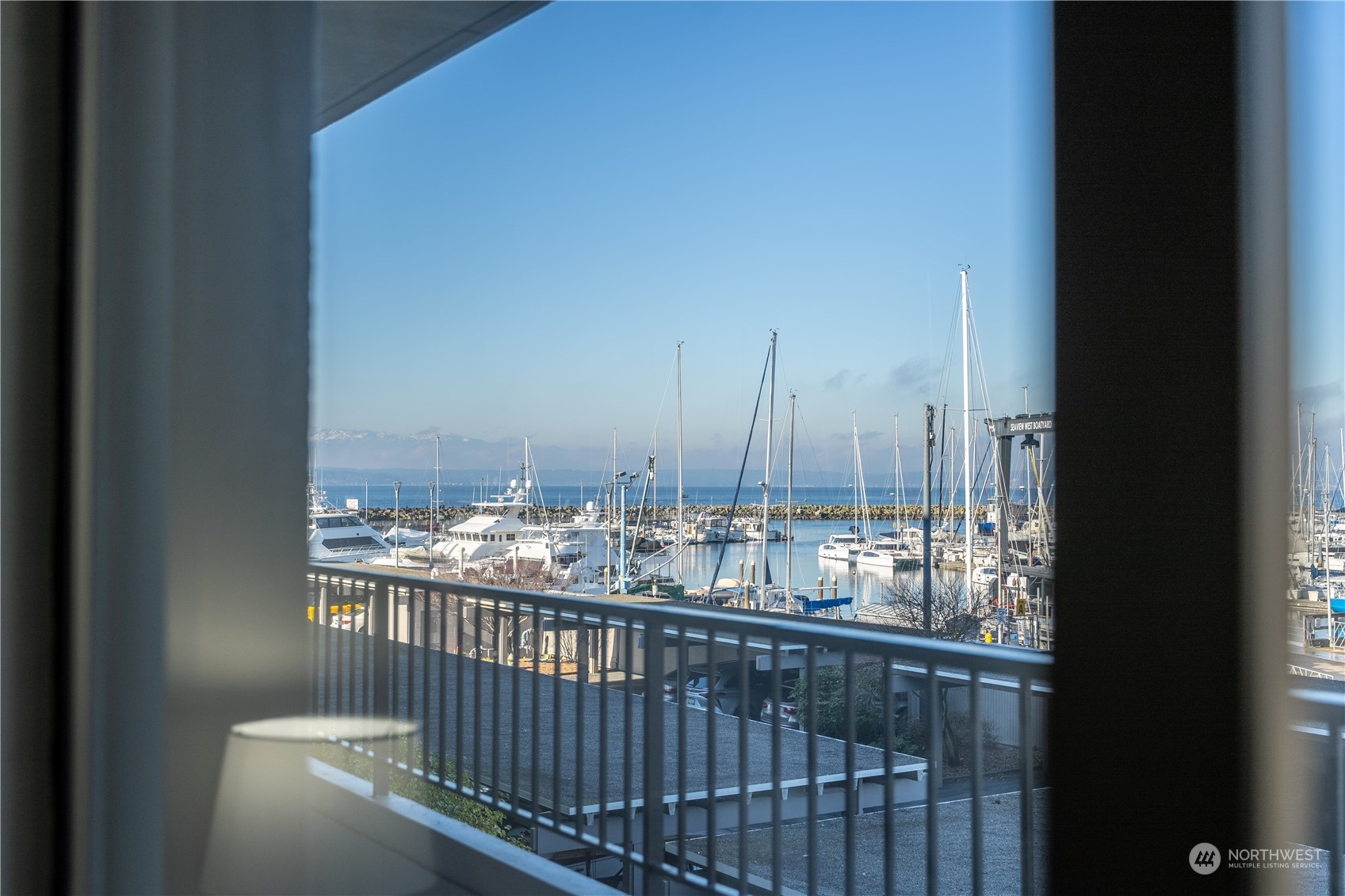 6535 Seaview Avenue NW Unit: 305B